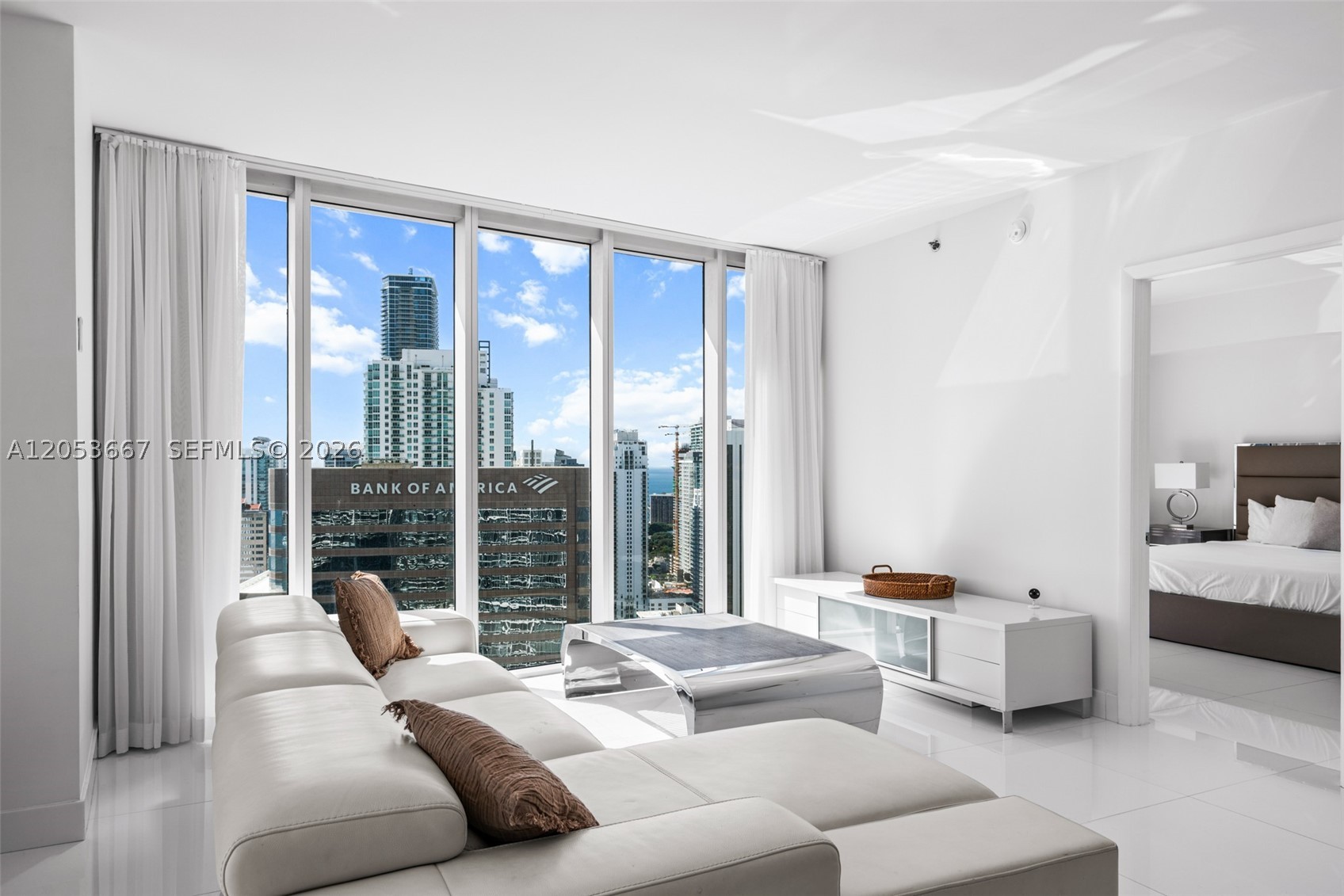 485 Brickell Ave #4410, Miami FL 33131