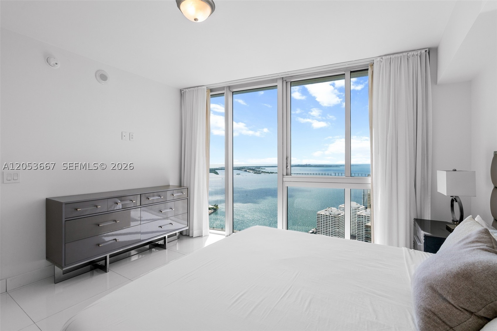 485 Brickell Ave #4410, Miami FL 33131