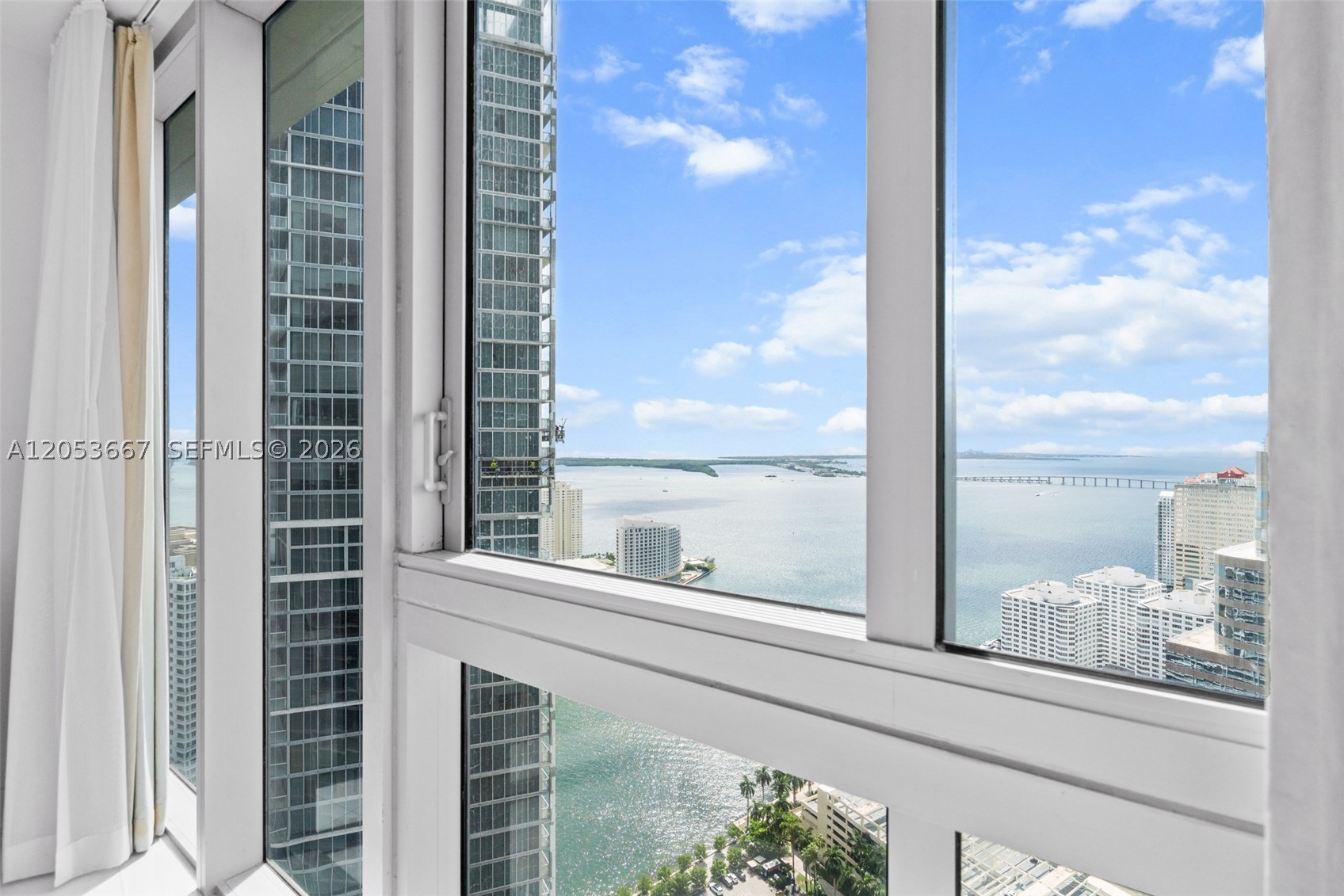 485 Brickell Ave #4410, Miami FL 33131