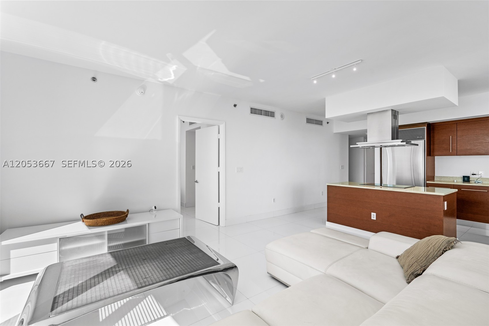 485 Brickell Ave #4410, Miami FL 33131