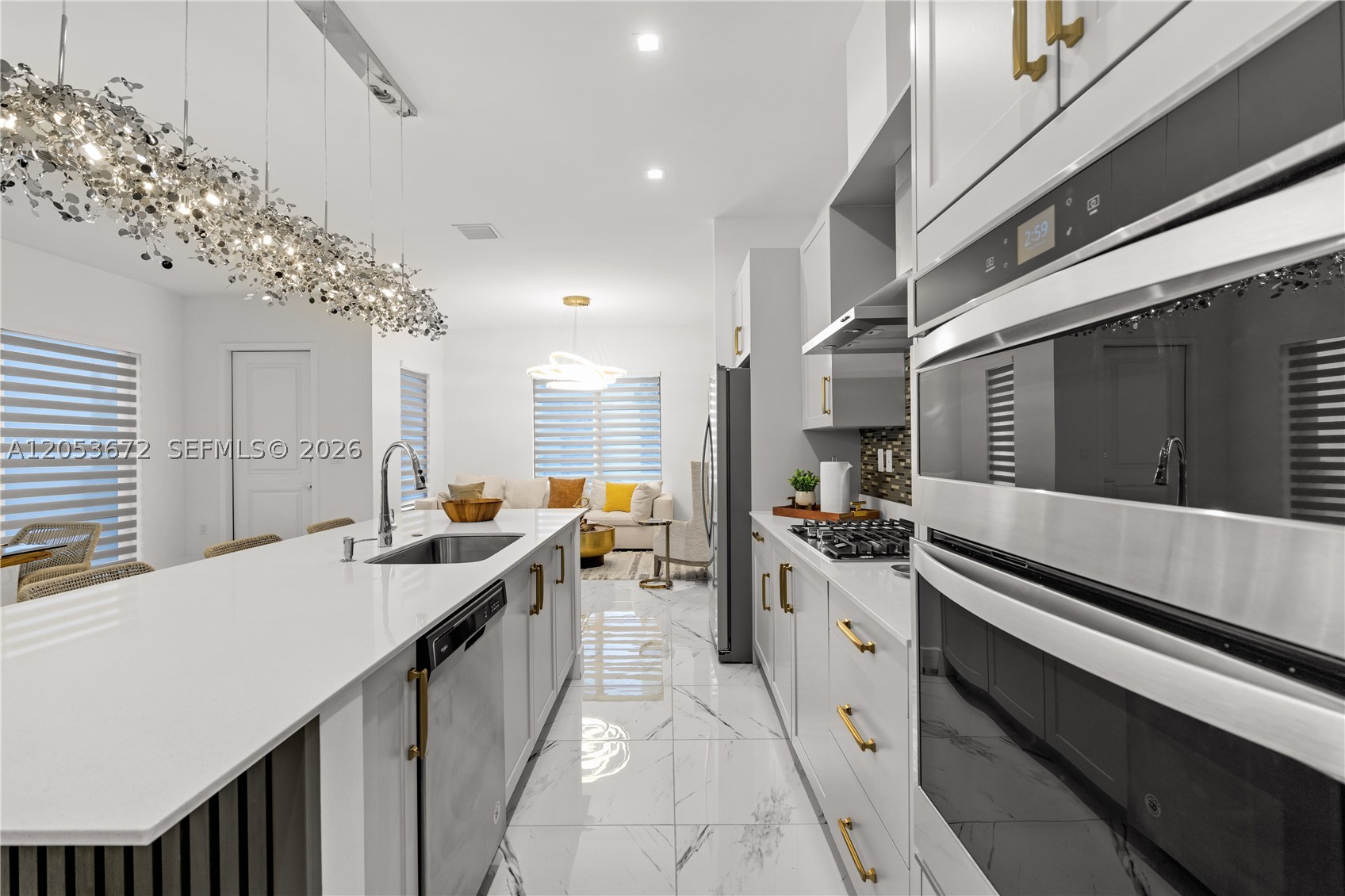 4374 NW 81st Ave, Doral FL 33166