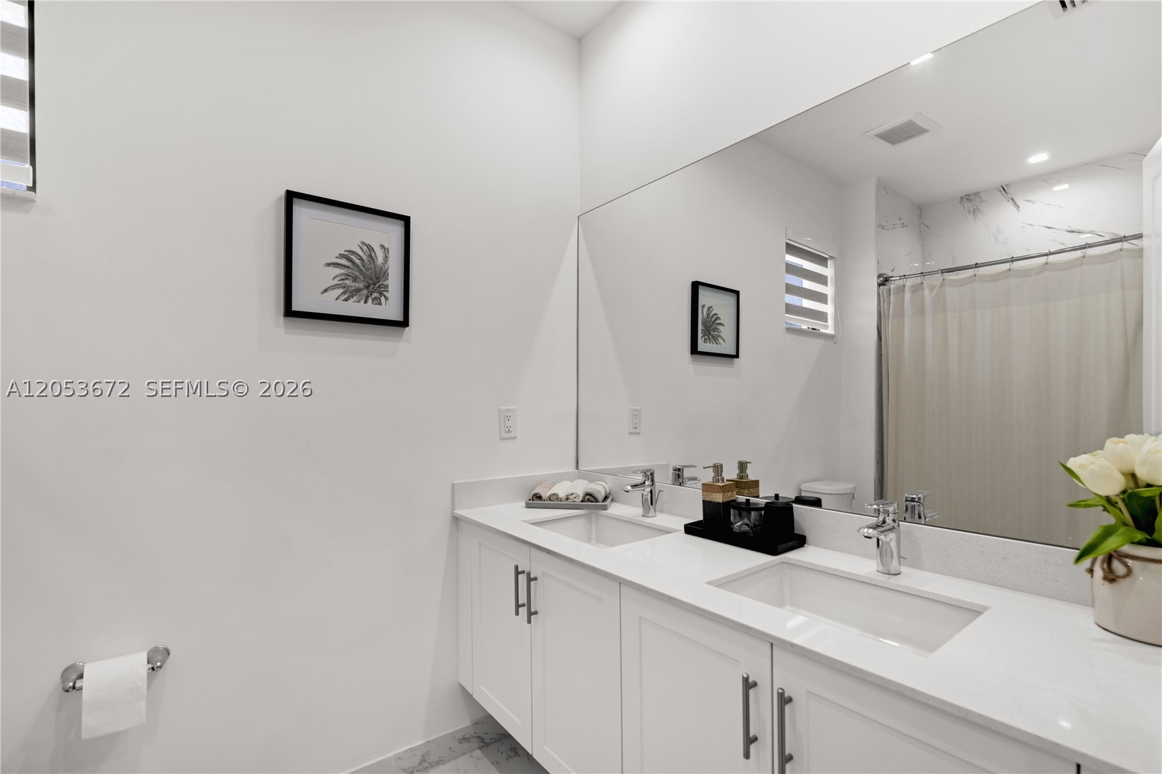 4374 NW 81st Ave, Doral FL 33166