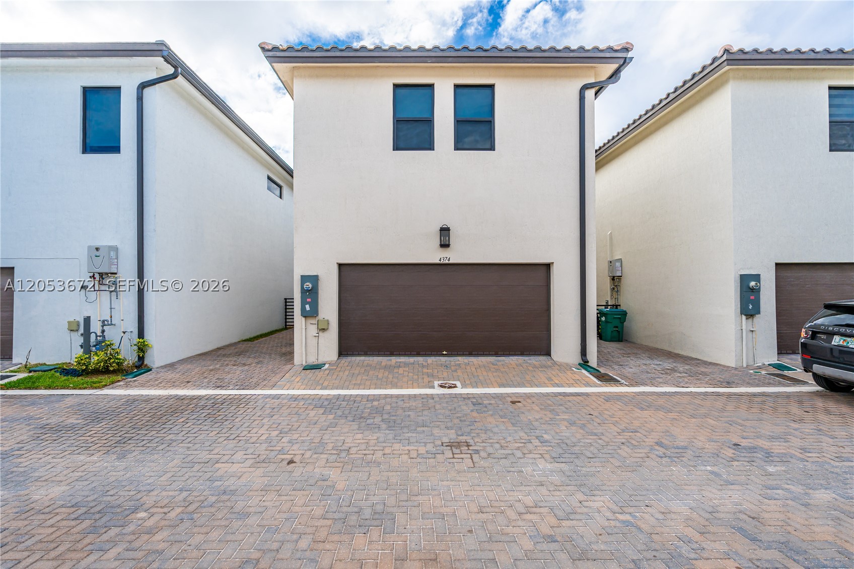 4374 NW 81st Ave, Doral FL 33166