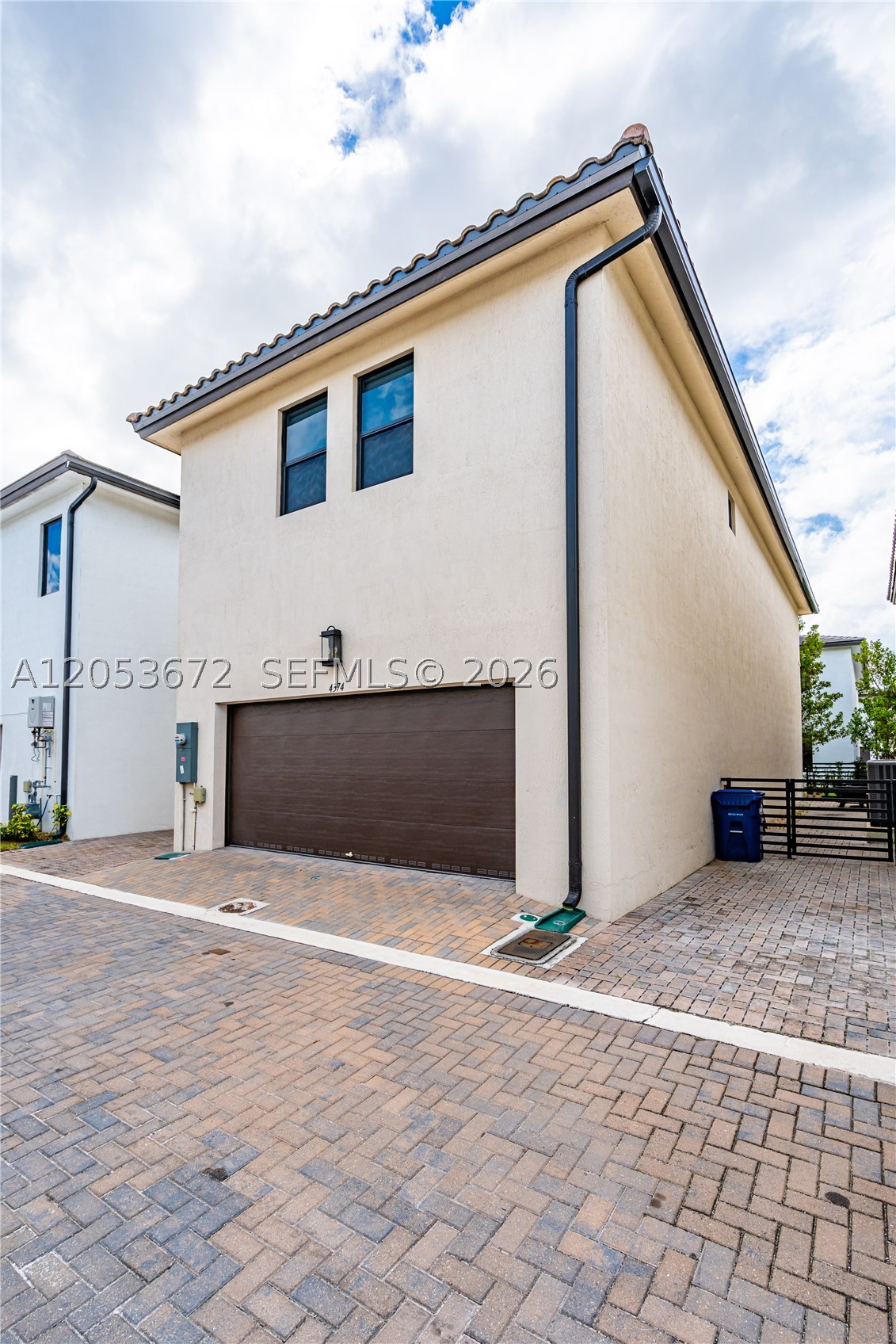 4374 NW 81st Ave, Doral FL 33166