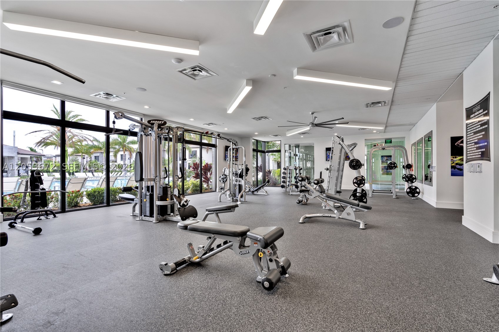 4374 NW 81st Ave, Doral FL 33166