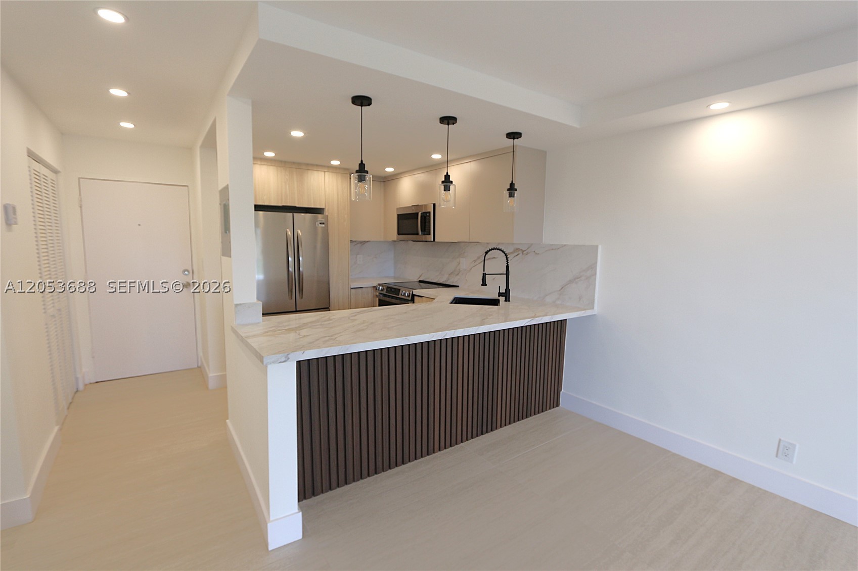 801 NW 47th Ave #518W, Miami FL 33126