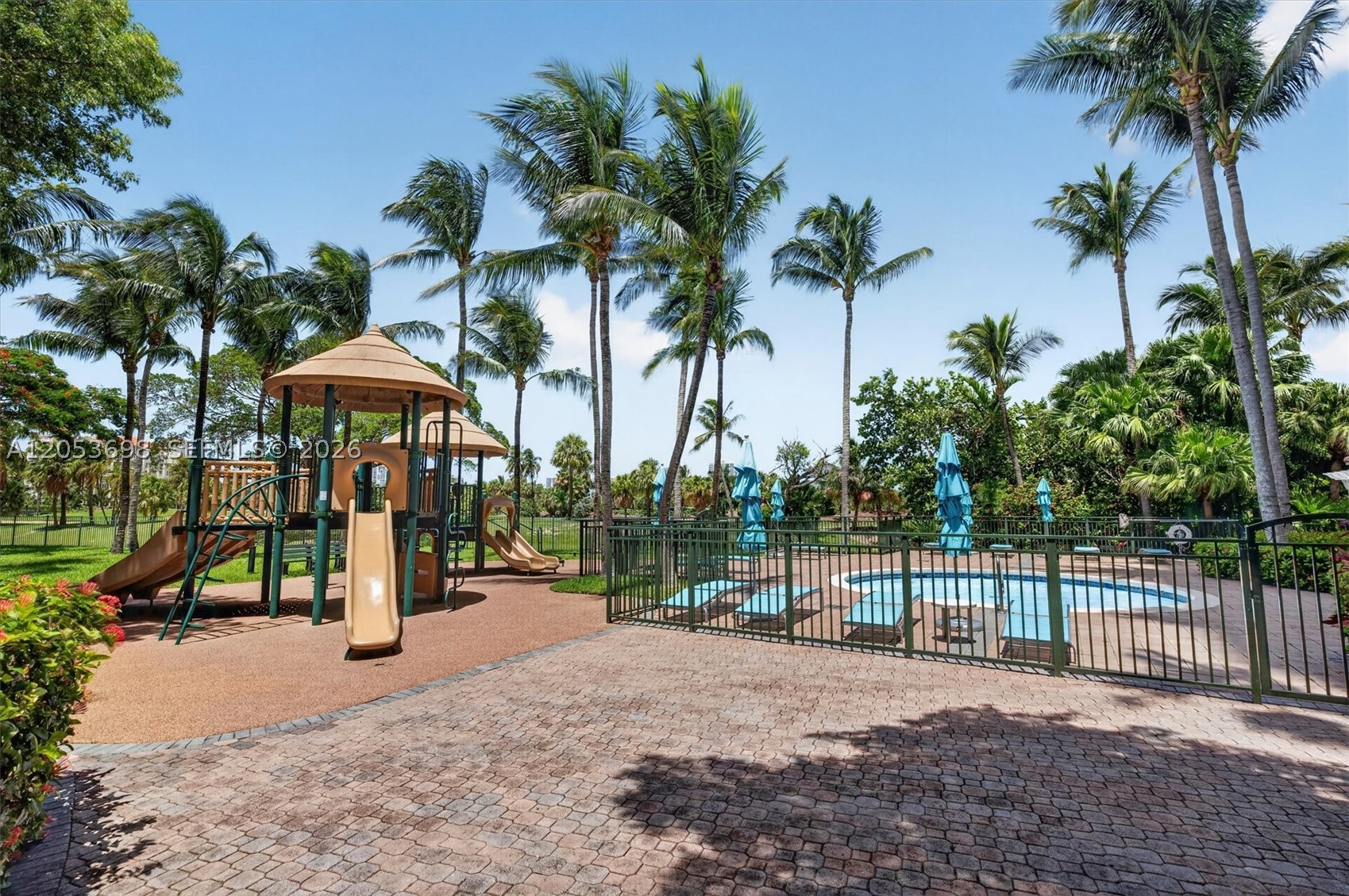 19501 W Country Club Dr #2401, Aventura FL 33180