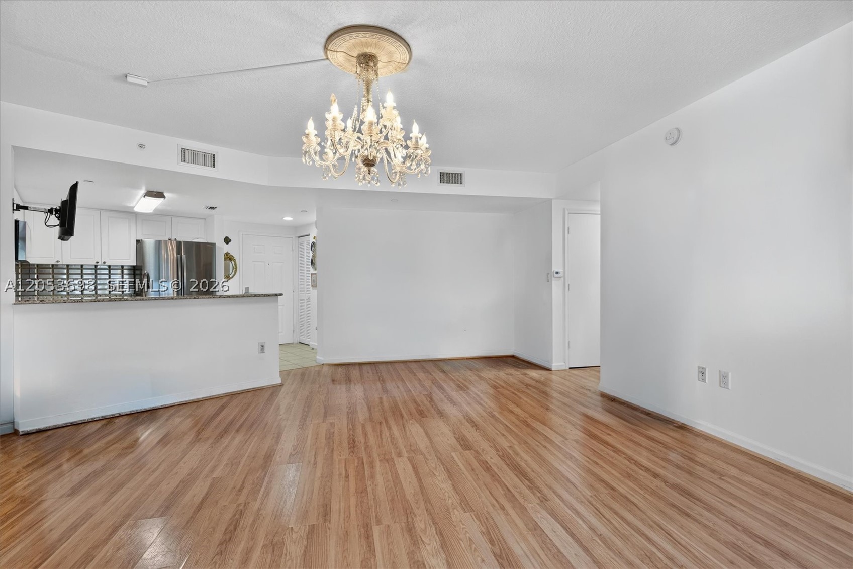 19501 W Country Club Dr #2401, Aventura FL 33180