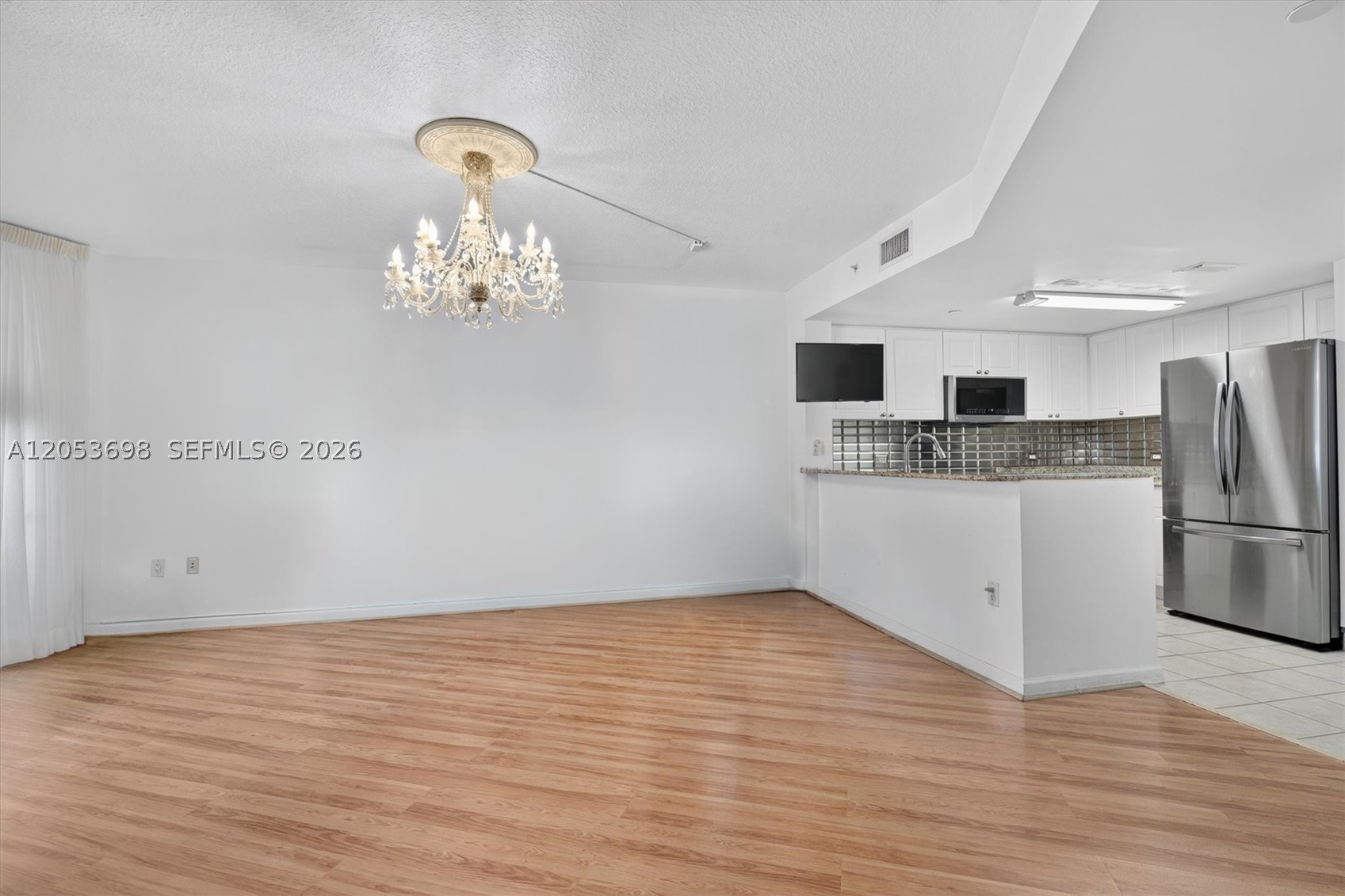 19501 W Country Club Dr #2401, Aventura FL 33180