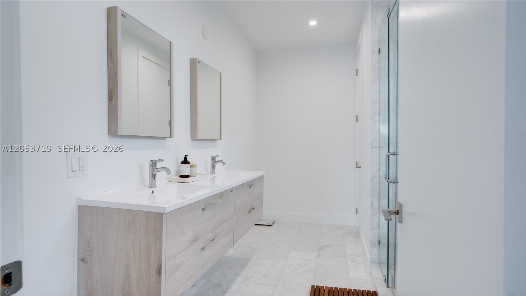 3524 SW 25th Ter #B, Miami FL 33133