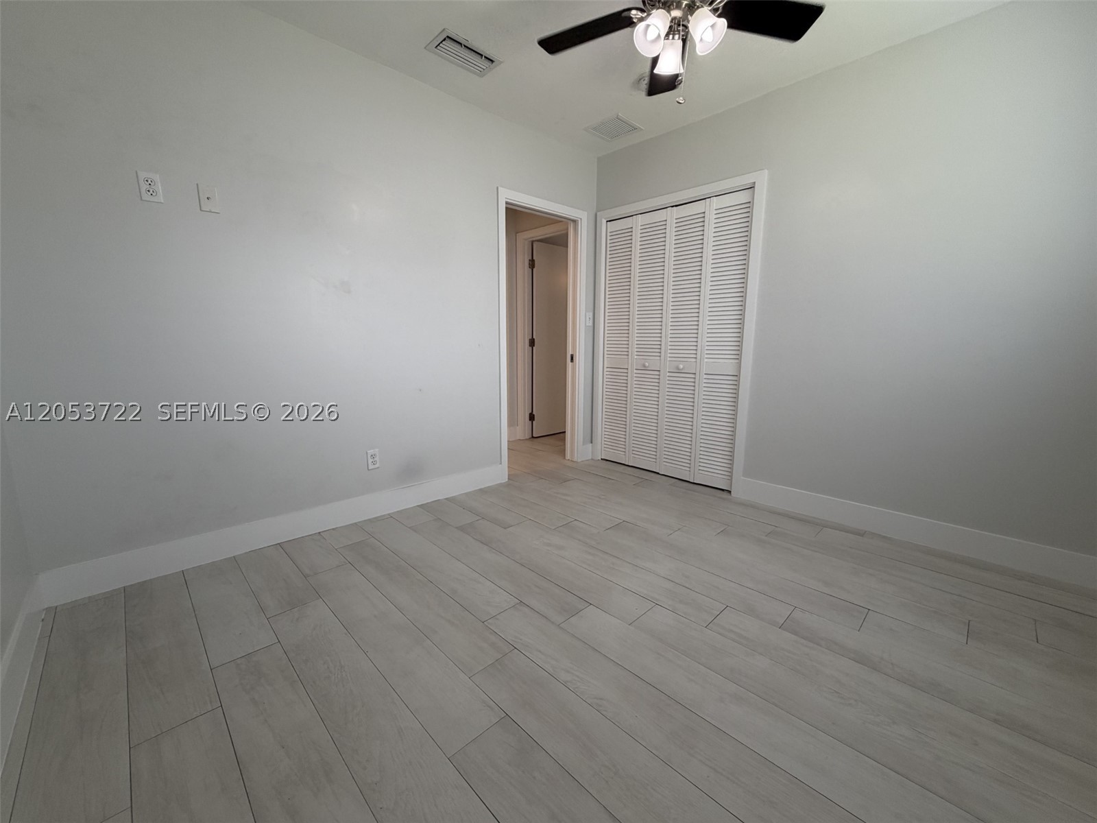 6320 SW 24th St, Miami FL 33155