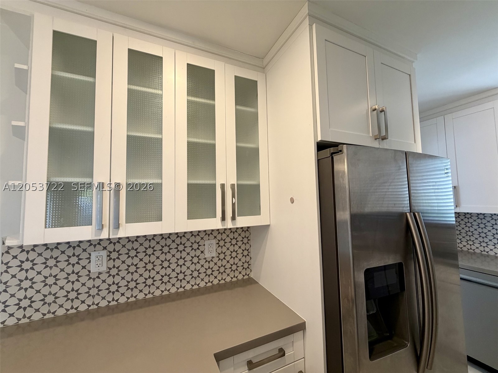 6320 SW 24th St, Miami FL 33155