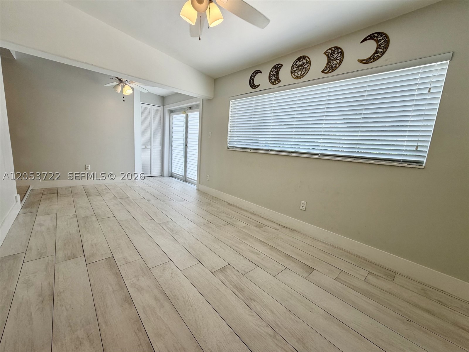 6320 SW 24th St, Miami FL 33155