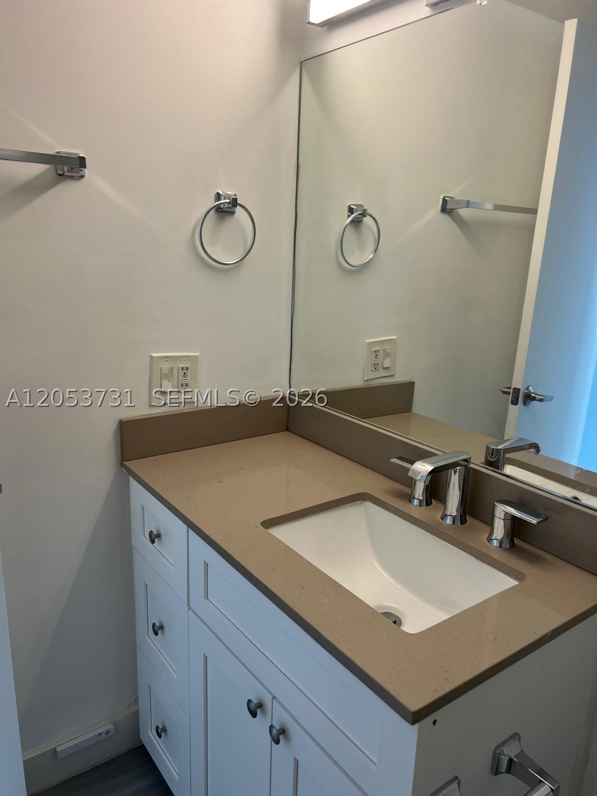 8101 Crespi Blvd #404, Miami Beach FL 33141