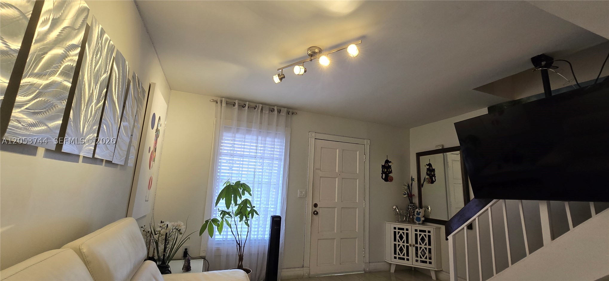 1345 W 41st St #6, Hialeah FL 33012