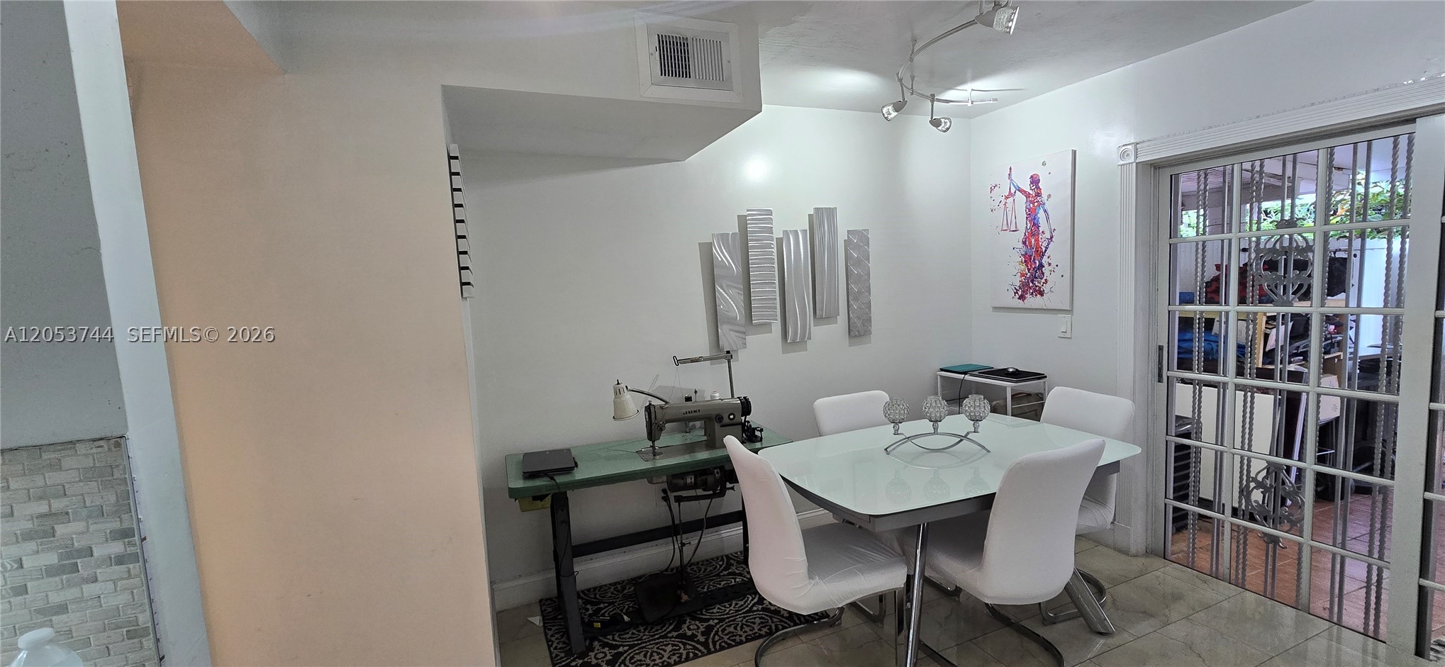 1345 W 41st St #6, Hialeah FL 33012