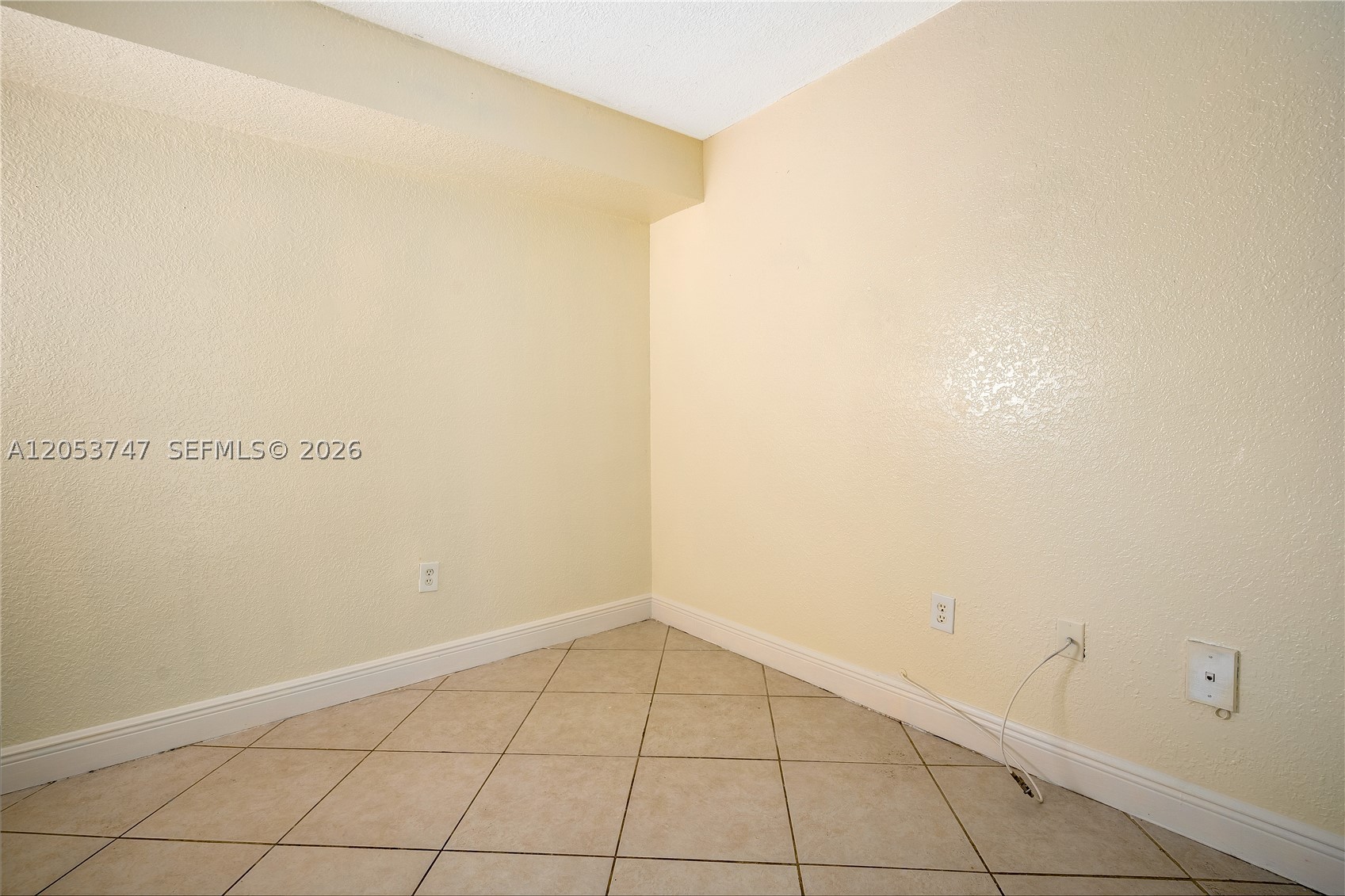 15545 N Miami Lakeway N #102, Miami Lakes FL 33014