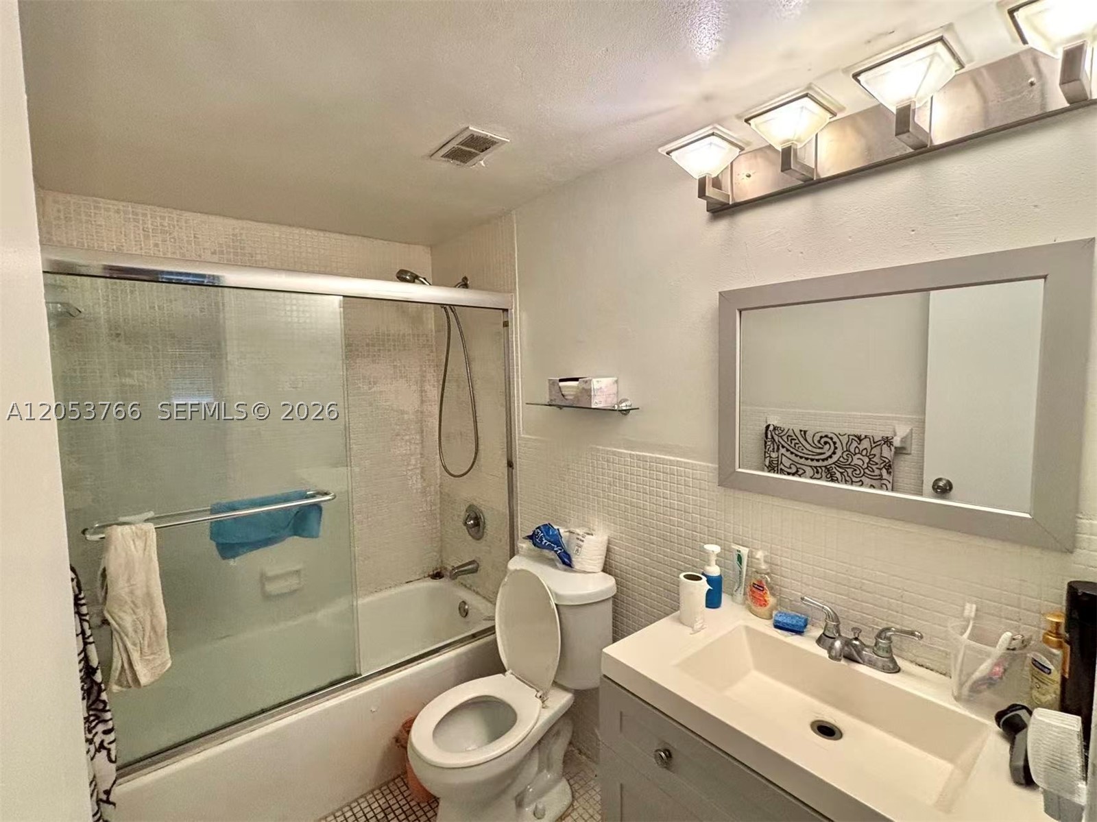3660 NE 166th St #415, North Miami Beach FL 33160