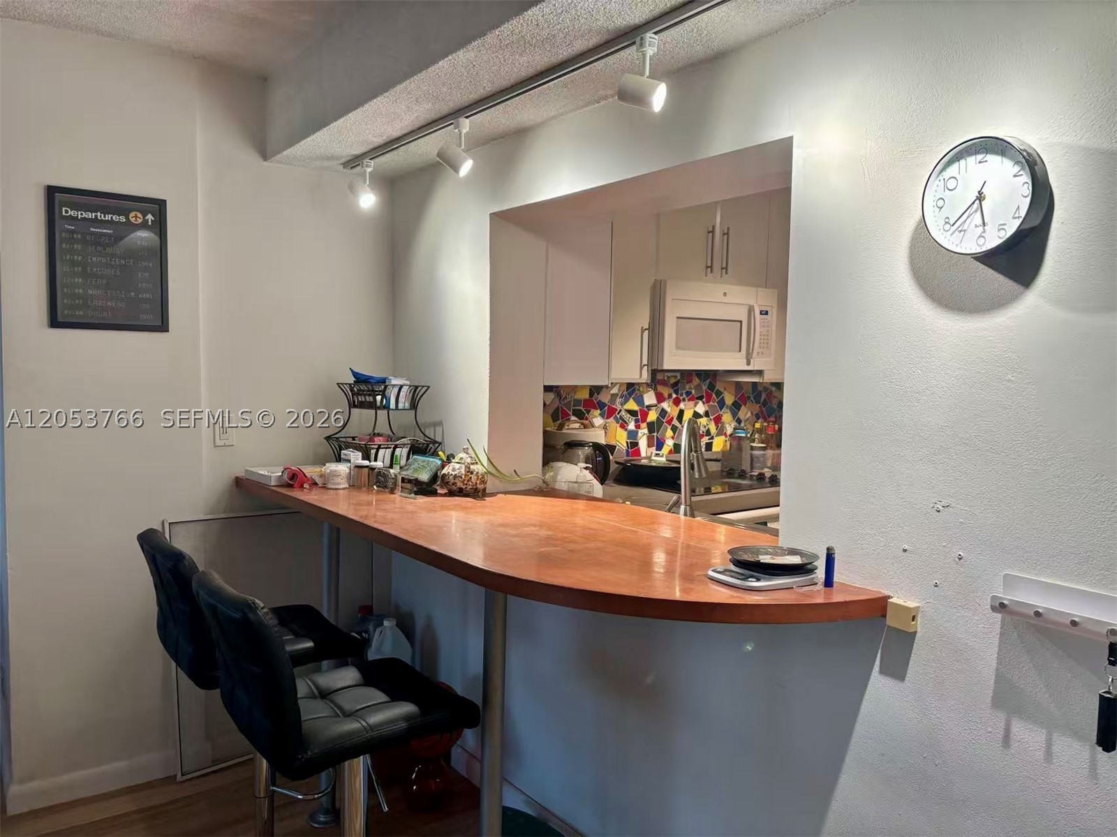 3660 NE 166th St #415, North Miami Beach FL 33160
