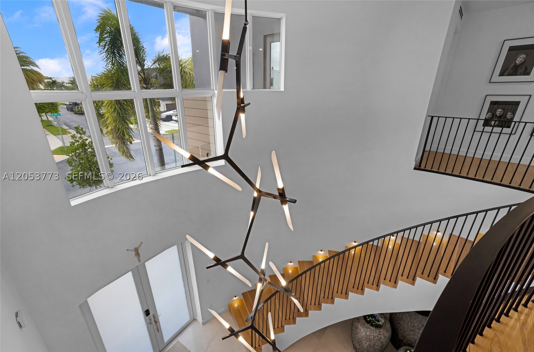 7541 NW 100th Ave, Doral FL 33178