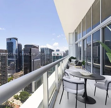 495 Brickell Ave #4105, Miami FL 33131