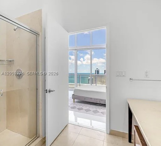 495 Brickell Ave #4105, Miami FL 33131