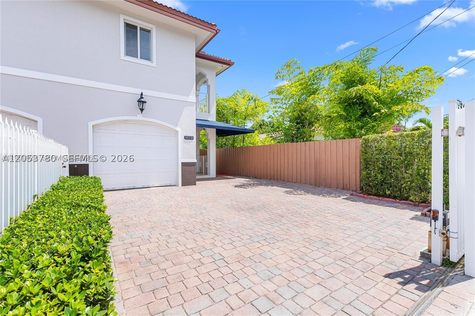 4023 SW 10th St, Miami FL 33134
