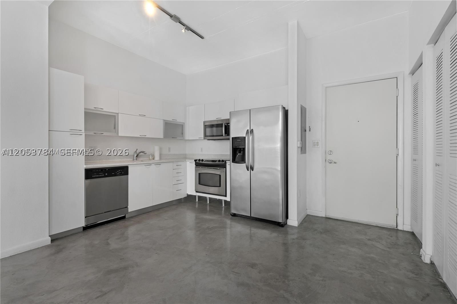 234 NE 3rd St #2109, Miami FL 33132