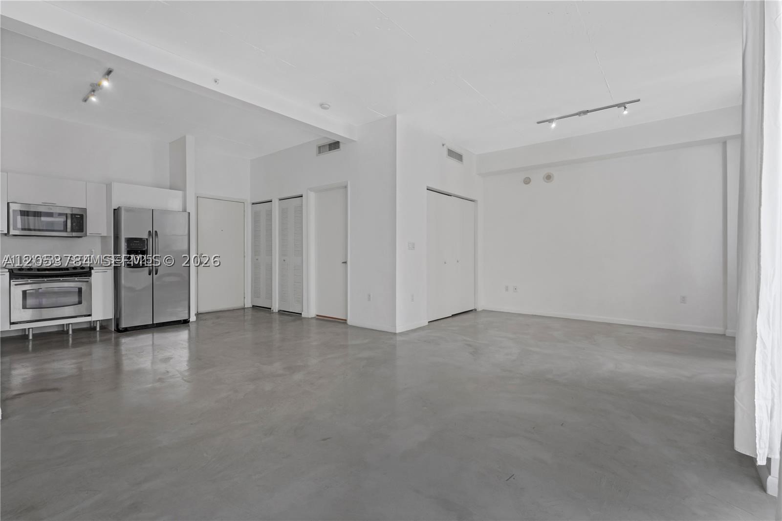 234 NE 3rd St #2109, Miami FL 33132