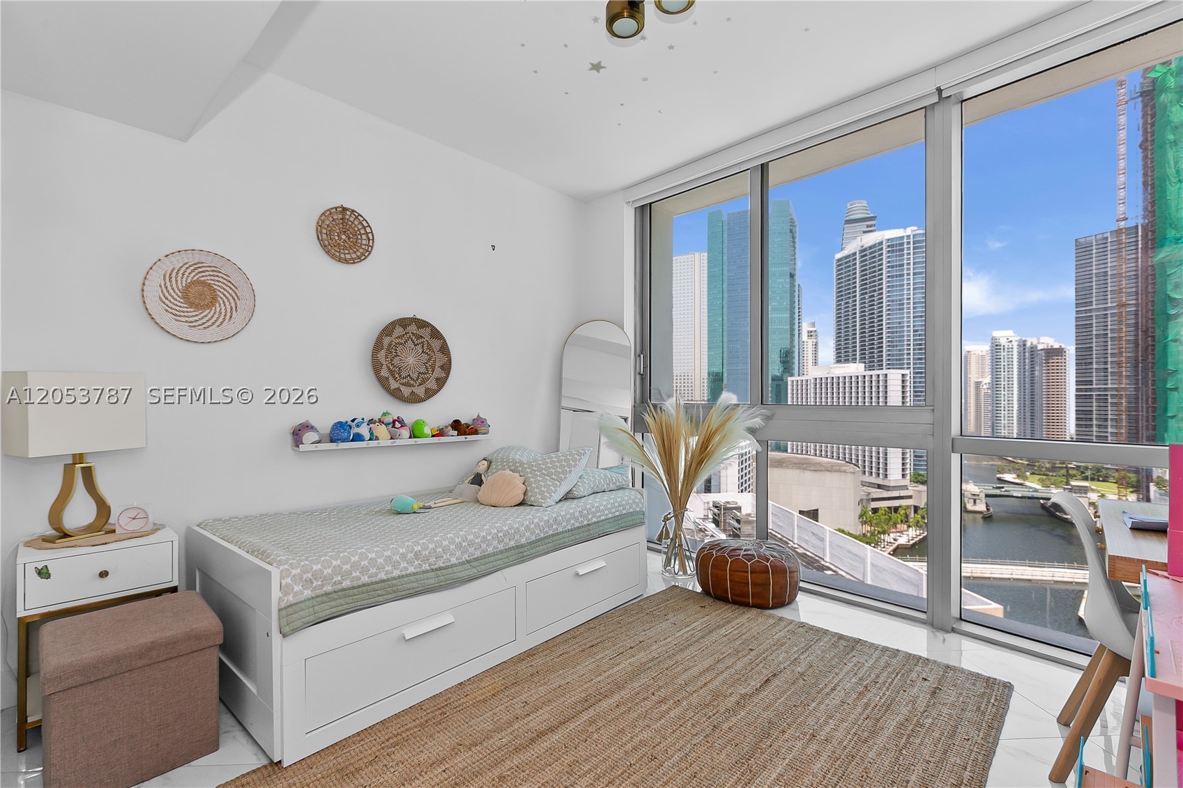 350 S Miami Ave #2102, Miami FL 33130