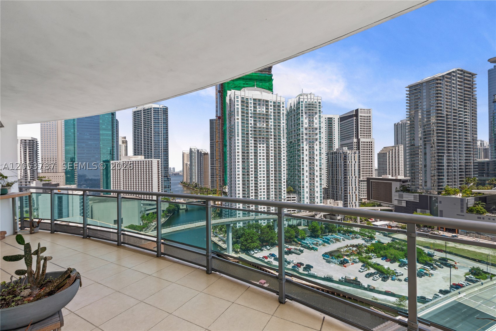350 S Miami Ave #2102, Miami FL 33130