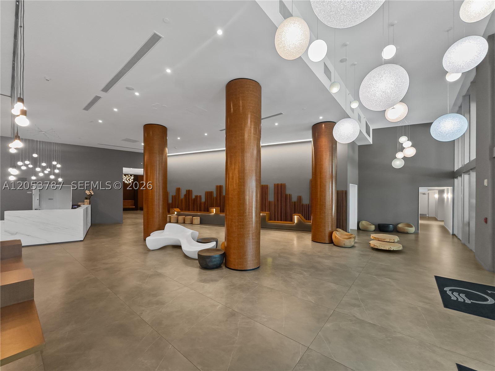 350 S Miami Ave #2102, Miami FL 33130