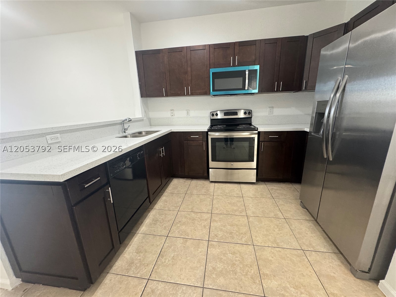 1415 NW 34th Way #1415, Lauderhill FL 33311
