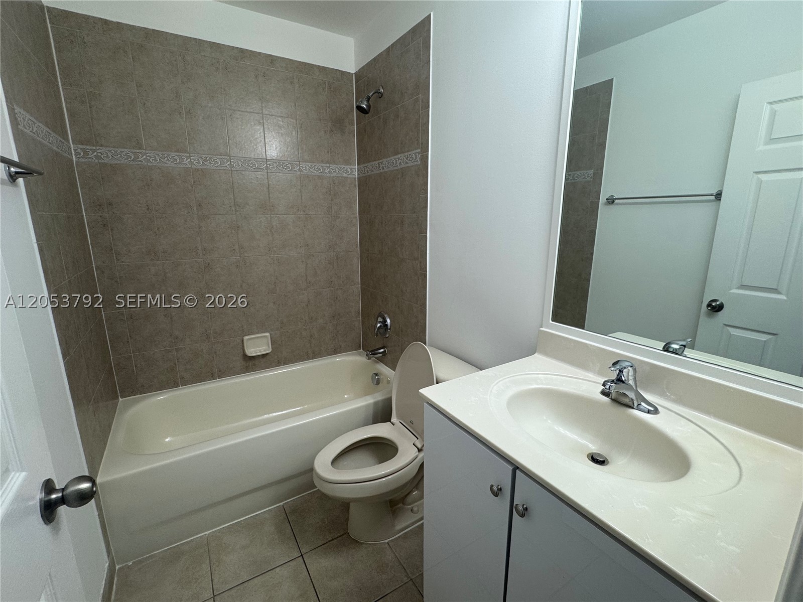 1415 NW 34th Way #1415, Lauderhill FL 33311