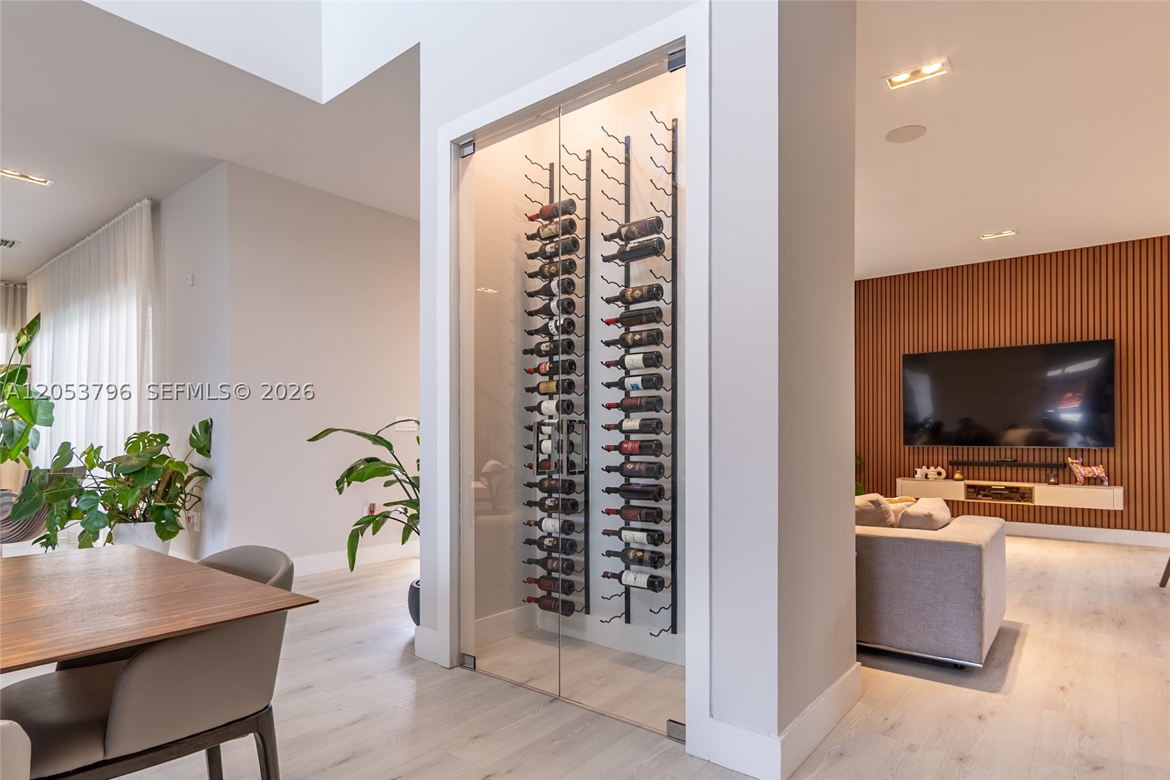 10043 NW 75th Ter, Doral FL 33178