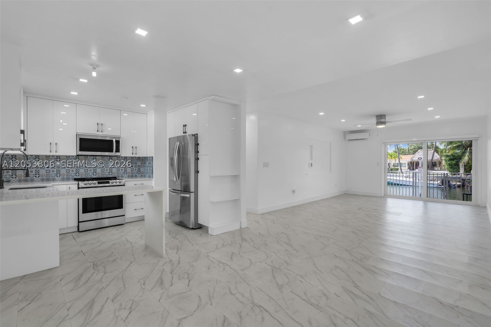 2225 NE 123rd St #102, North Miami FL 33181