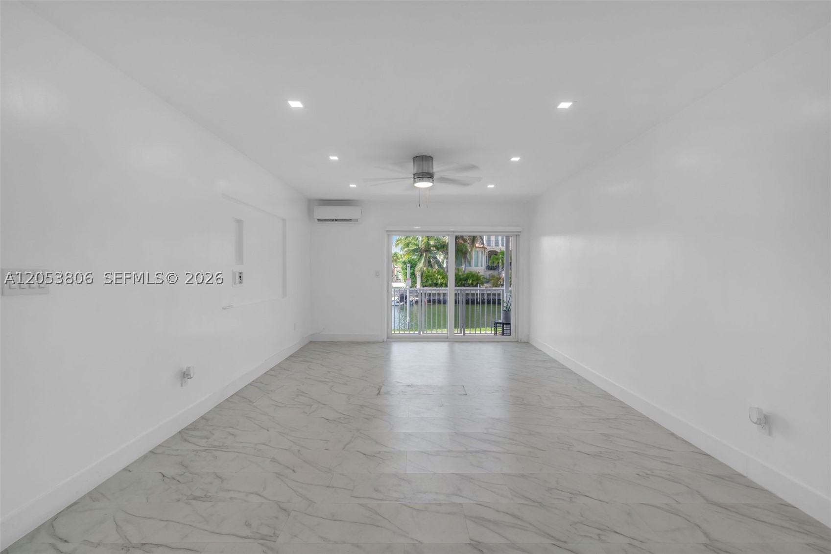 2225 NE 123rd St #102, North Miami FL 33181
