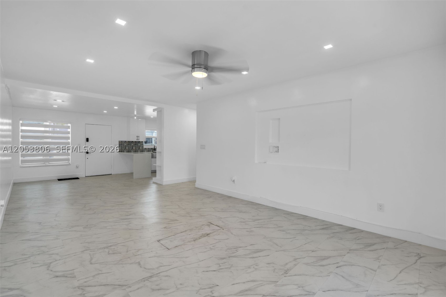 2225 NE 123rd St #102, North Miami FL 33181