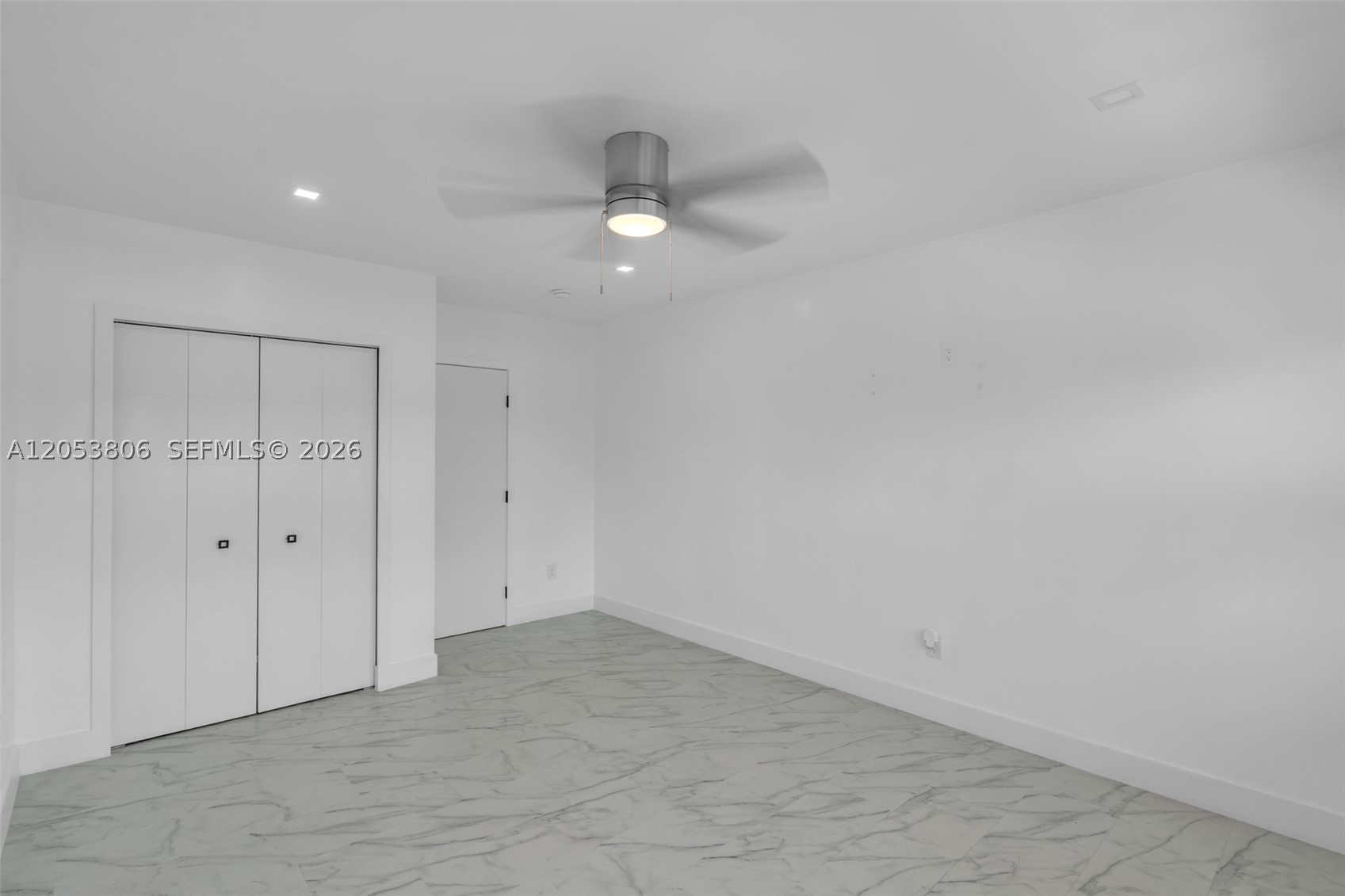 2225 NE 123rd St #102, North Miami FL 33181