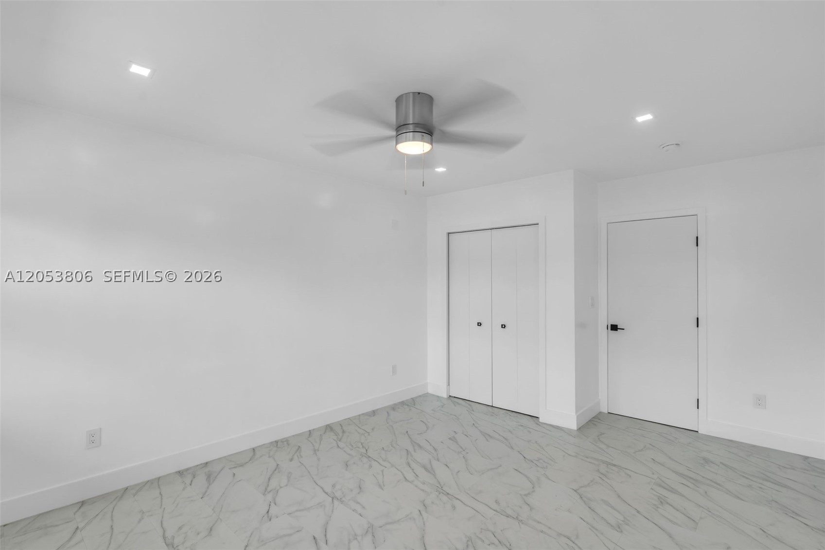 2225 NE 123rd St #102, North Miami FL 33181