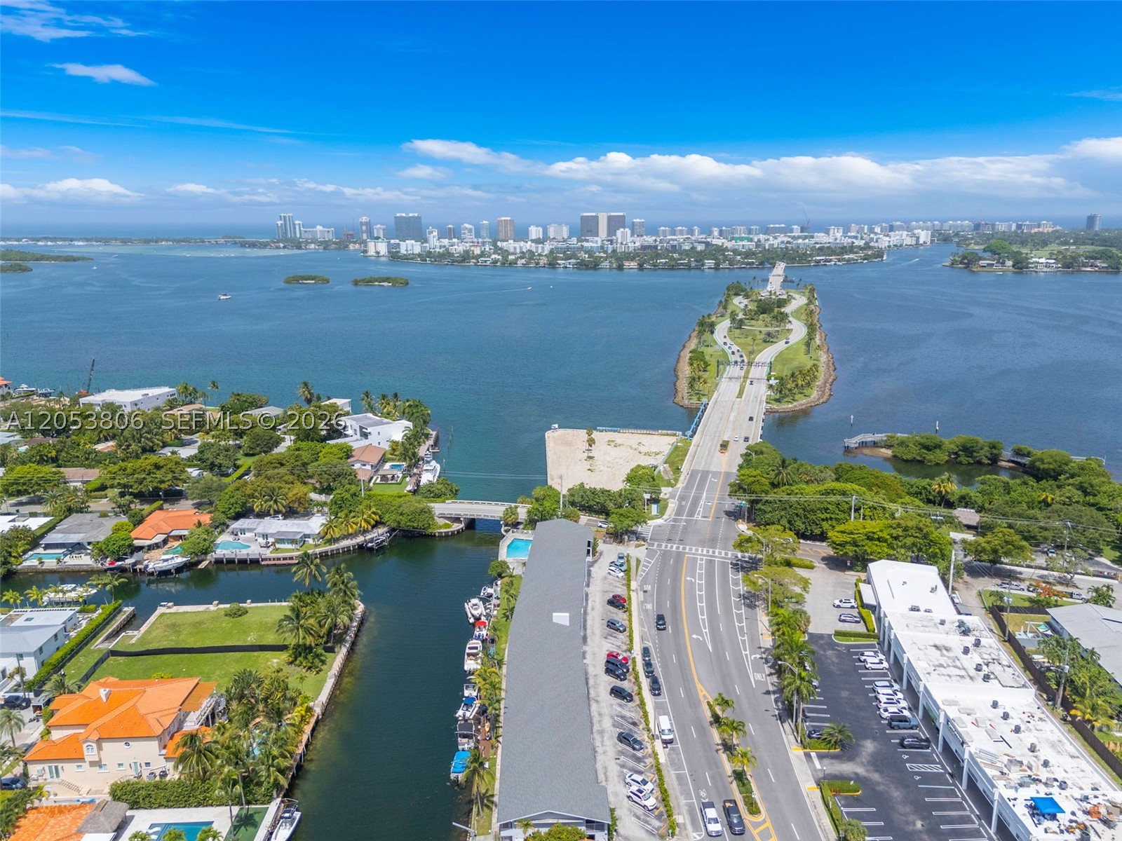 2225 NE 123rd St #102, North Miami FL 33181