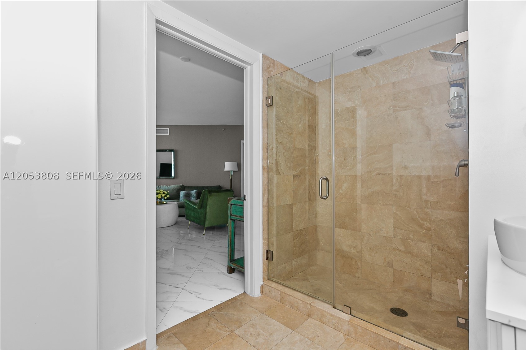 350 S Miami Ave #2102, Miami FL 33130