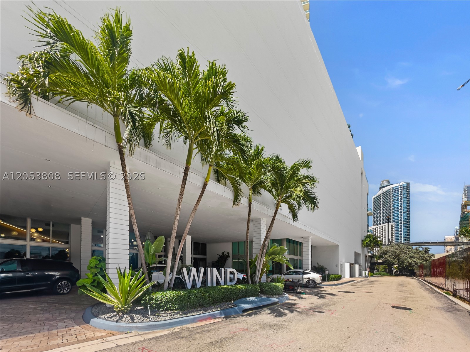 350 S Miami Ave #2102, Miami FL 33130
