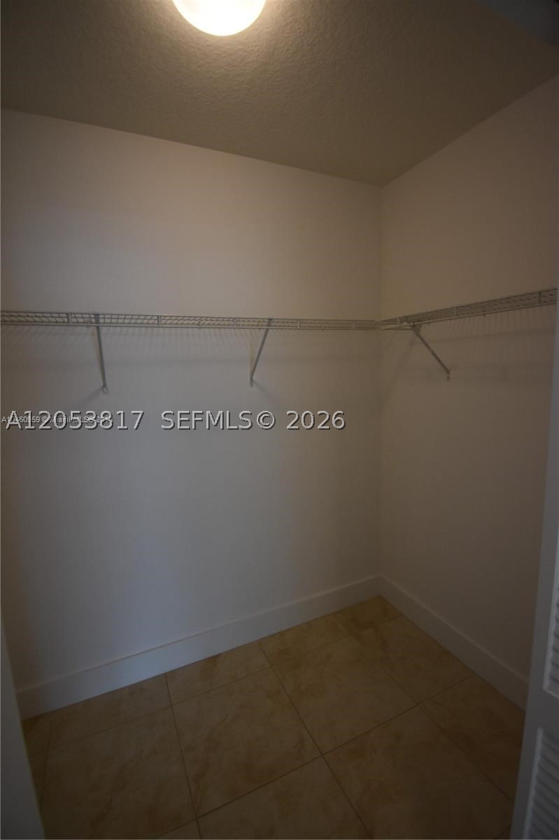41 SE 5th St #1506, Miami FL 33131