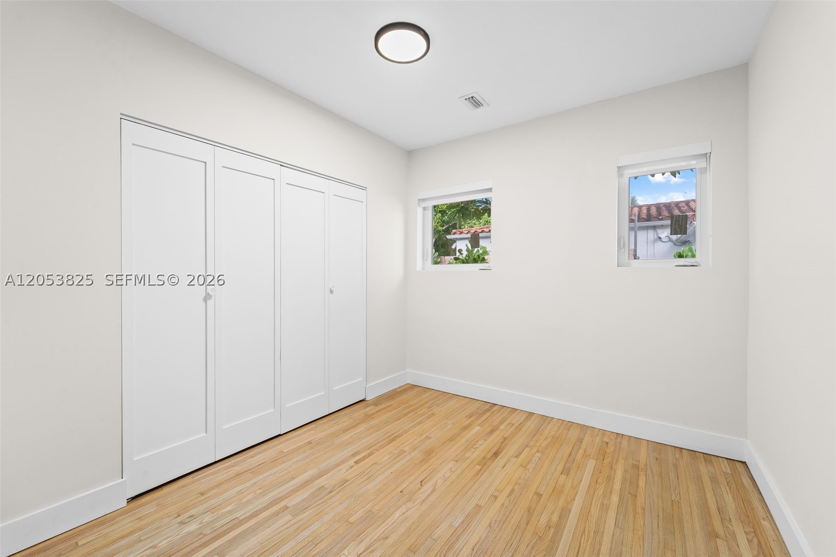 829 Granada Groves Ct, Coral Gables FL 33134