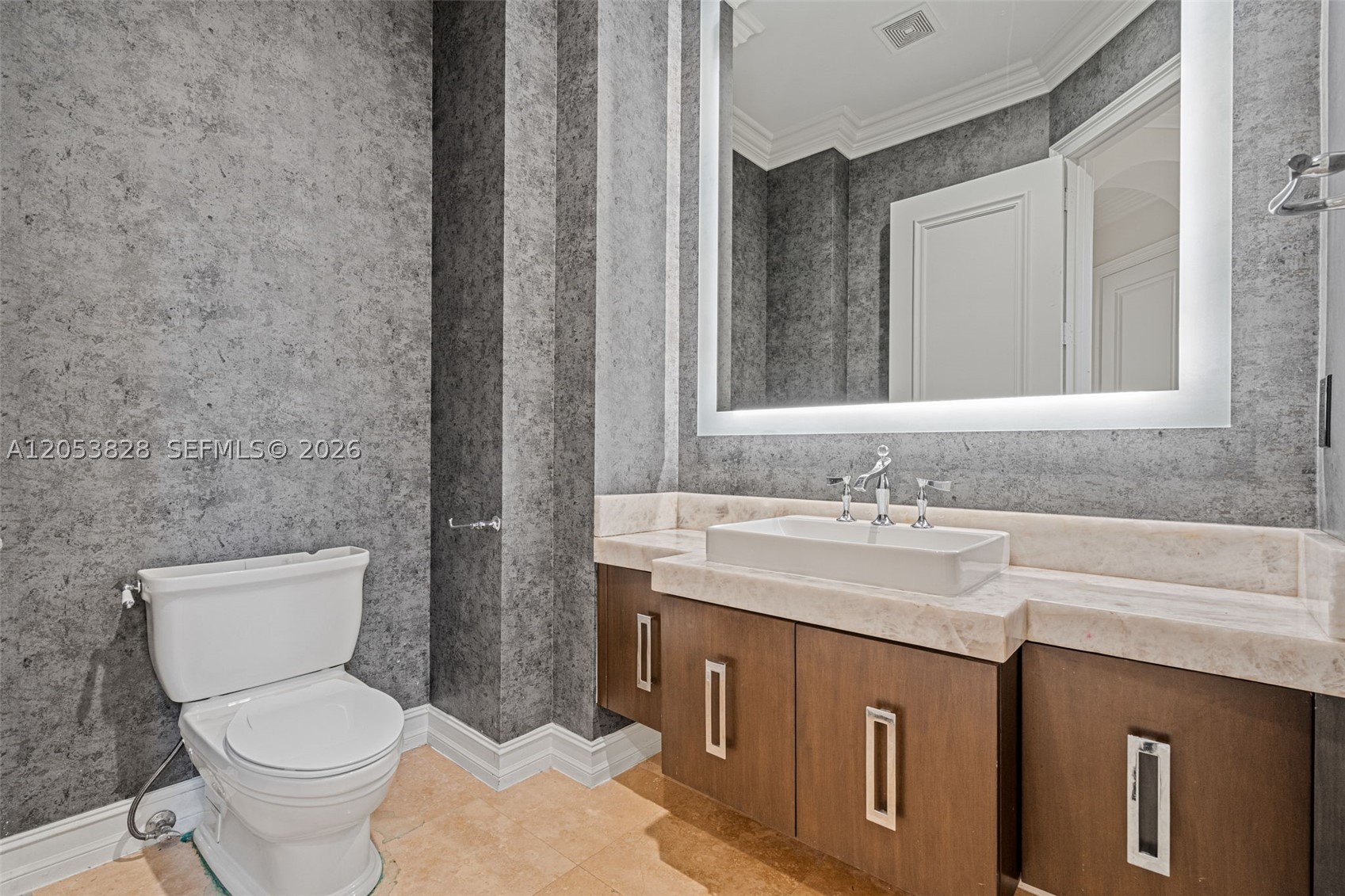 343 Merlin Way, Plantation FL 33324