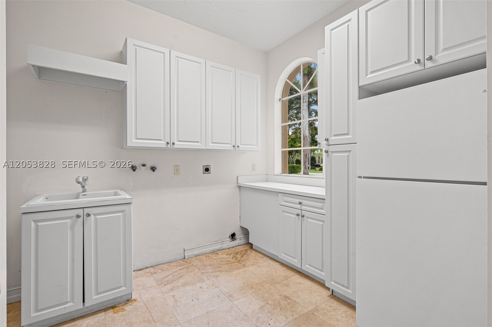 343 Merlin Way, Plantation FL 33324
