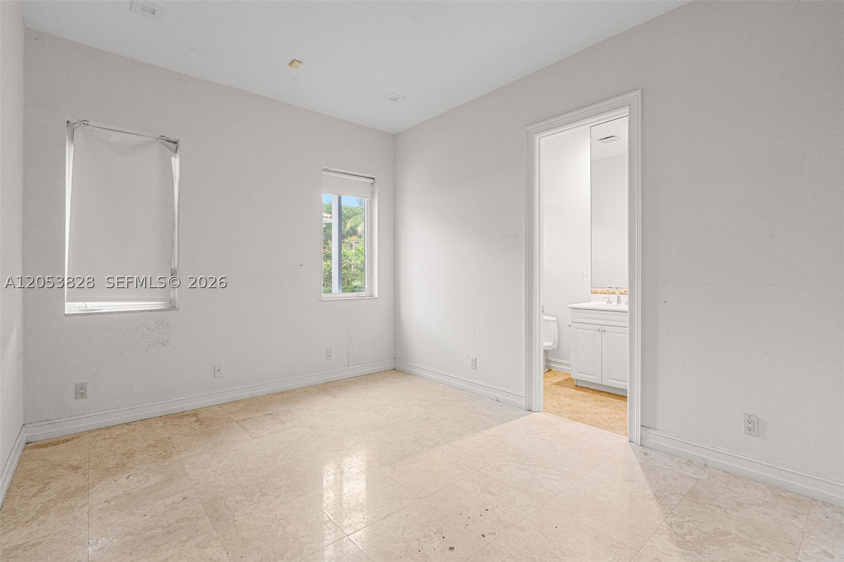343 Merlin Way, Plantation FL 33324