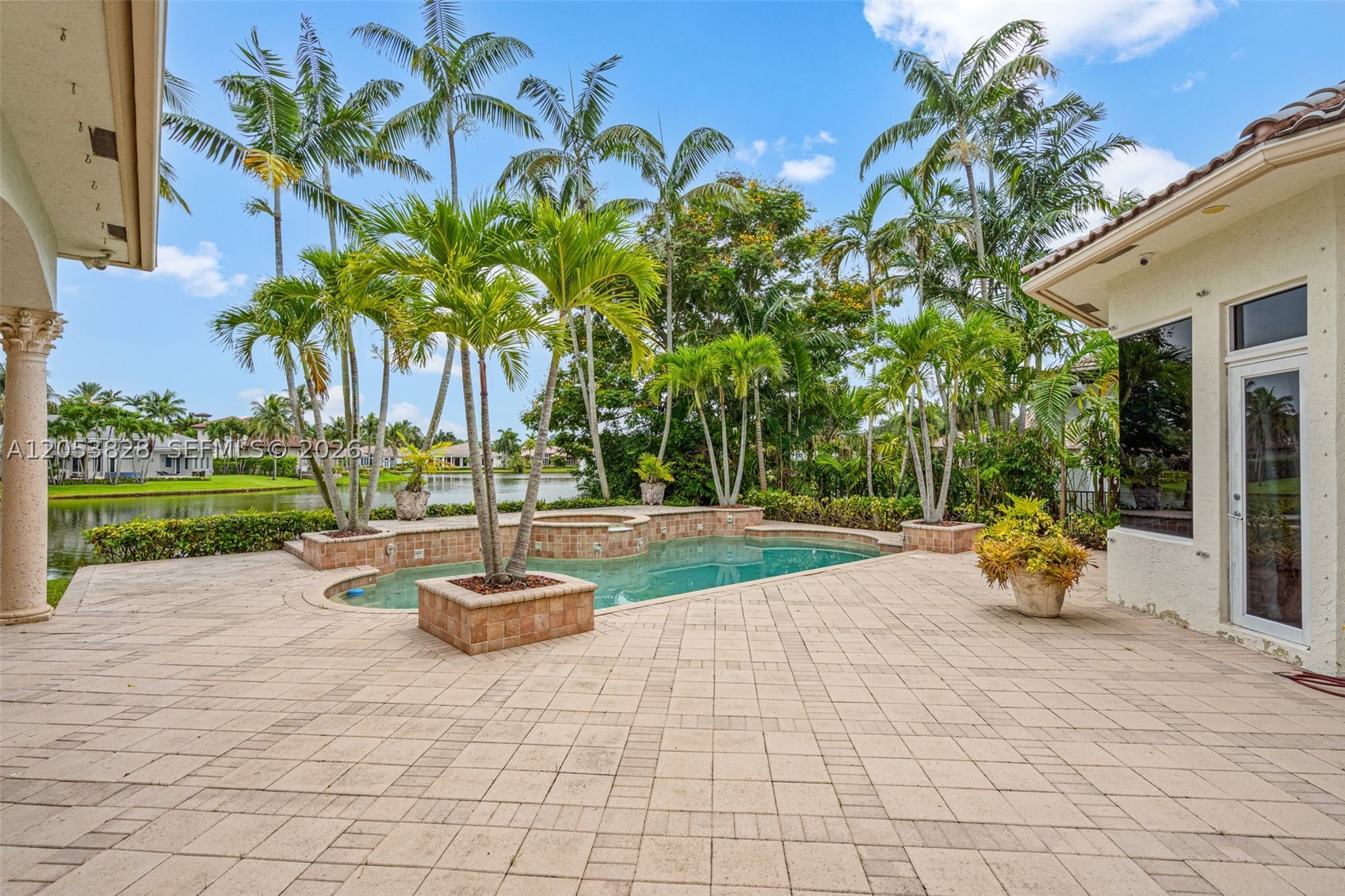 343 Merlin Way, Plantation FL 33324
