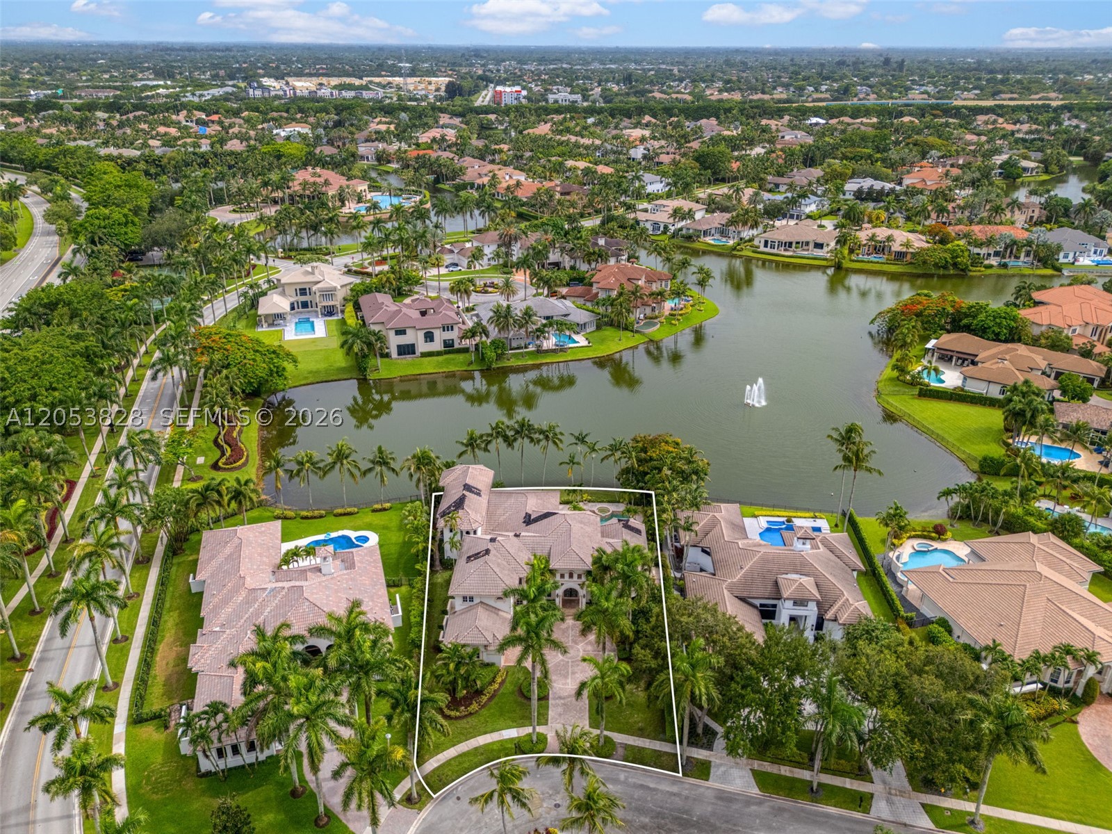 343 Merlin Way, Plantation FL 33324